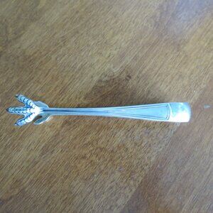 Virginia by Dominick and Haff Sterling Silver Sugar Tong 4 7/8" Claw No Monogram